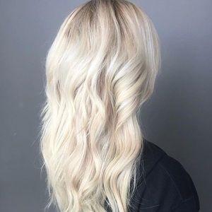 Meet your Posher, April